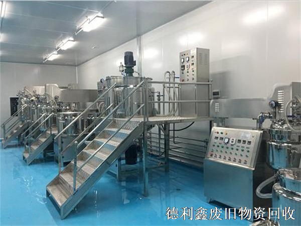 制藥廠設備回收，藥廠車間設備回收，整廠設備回收